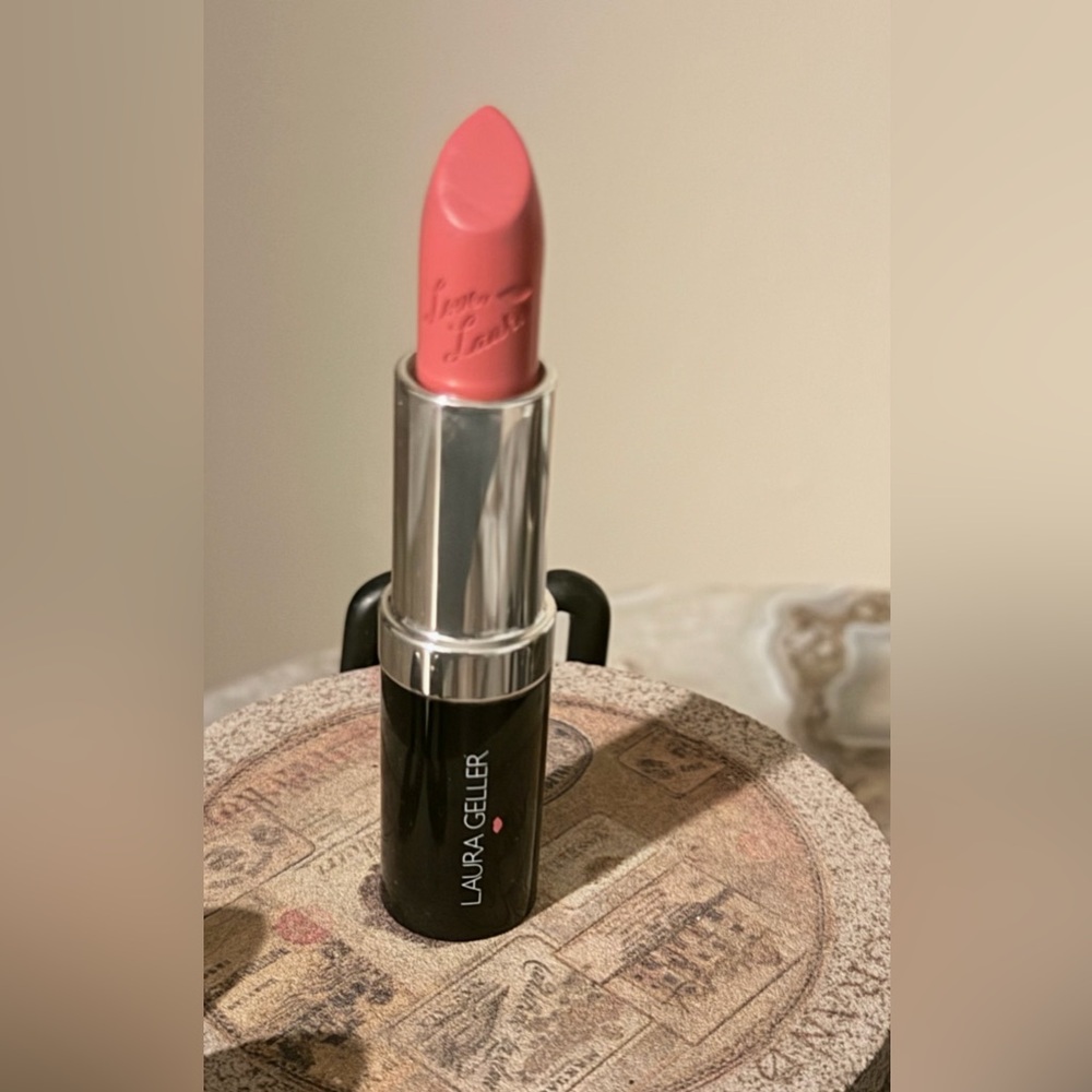 Laura Geller Rose-Pink Cream Lipstick